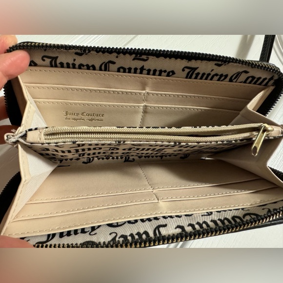 Juicy Couture Wallet - Picture 5 of 5
